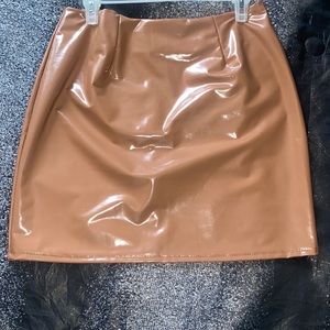 Women’s faux leather skirt XL